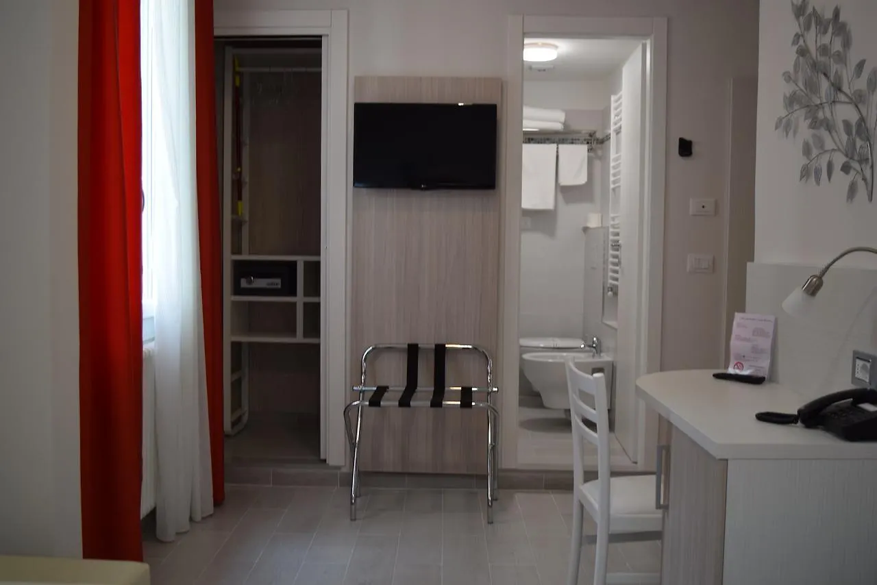 Hotel Lido Varazze 3*,